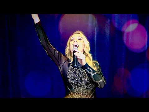 Video: Helene Fischer Double Ricarda, mit einem Medley vom Album "Rausch" 