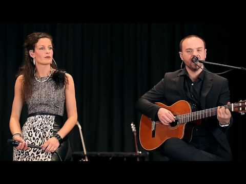 Video: Dinner, Unplugged