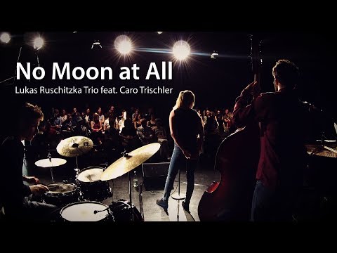 Video: No Moon At All (Swing Jazz, Klaviertrio mit Gesang)