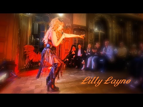Video: Lilly Layne -  Saxophon, Burlesque, Sexy Comedy-Show aus Sachsen 