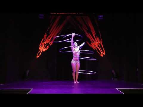 Video: HulaHoop Video (Trailer), Showdauer: ca. 6 Minuten, Platzbedarf: 3m x 3m x3m,