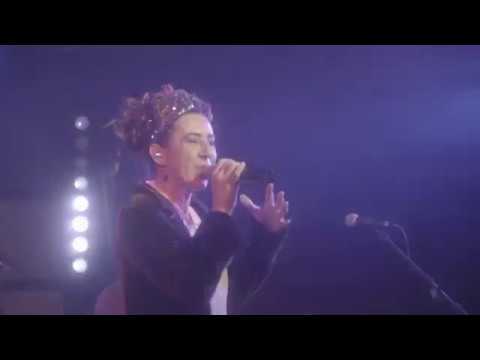 Video: Little Miss Can't Be Wrong Promo