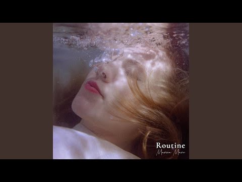 Video: Routine - Marina Marie
