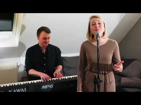 Video: Unterwegs - Lina Maly
