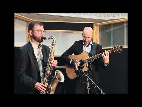 Video: Just The Two Of Us - Footprints