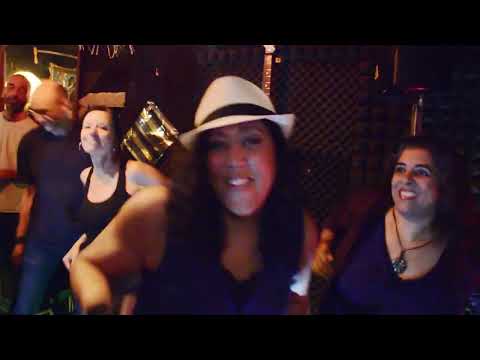 Video: Showtime - Video