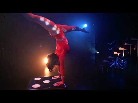 Video: Cubatis-Handstand 