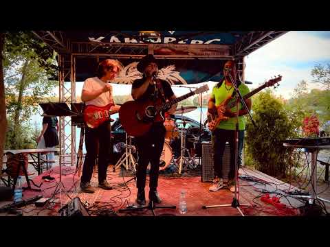 Video: K ' F E ( live Musik)