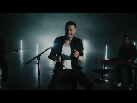 Video: in2deep - live + acoustic