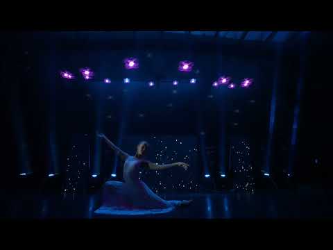 Video: Indoor Dronenshow with LED Show Artists