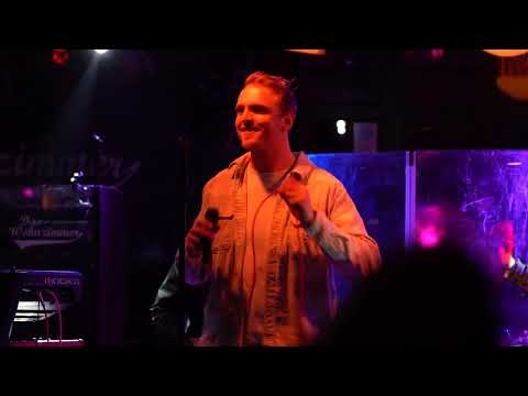 Video: Wohnzimmer Gig vom 12.Dezember 2024 - UNMUTE!