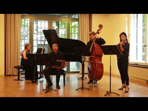 Video: Revirado - Astor Piazzolla