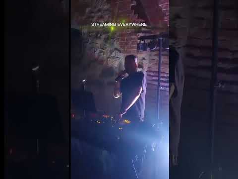 Video: Max Giannuzzi – Live Performance &amp; Vocal DJ Set ("SOL")