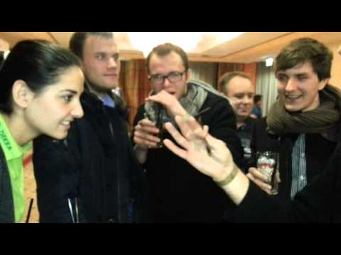 Video: wie verbiegt man eine Gabel....
