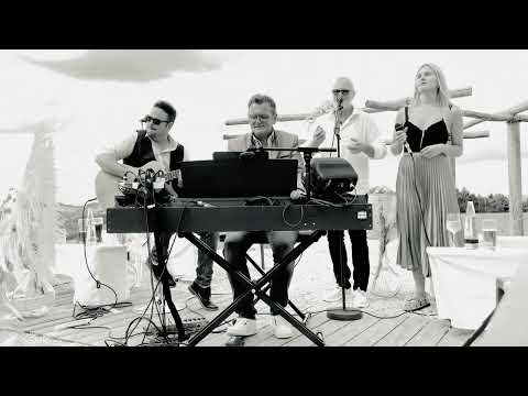 Video: Englishman in New York - Sting