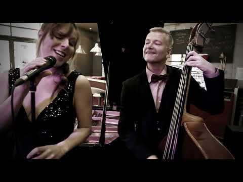 Video: Swing