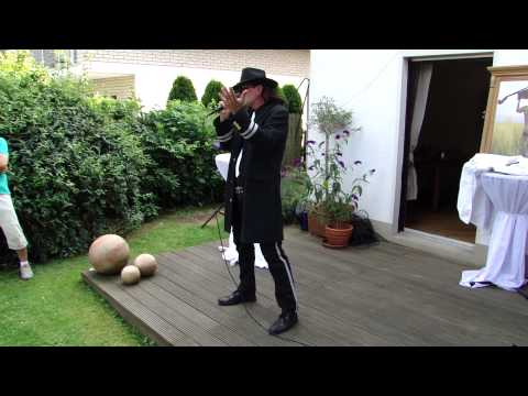 Video: Lindenberg Double Andy bei einer Gartenparty (50. geb.)