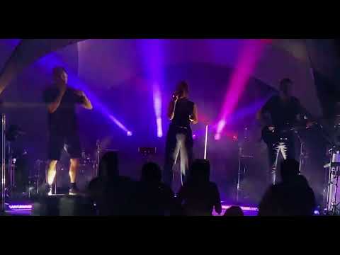 Video: Crying at the discoteque 
