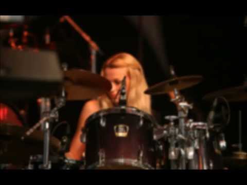 Video: Blue Birds - Cant take my eyes of you