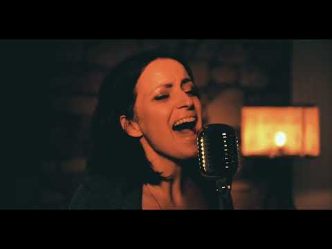 Video: Cover - Always remember us this way - Lady Gaga Cover by Vera Bäckmann 