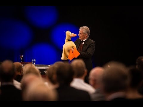 Video: Bauchredner Olaf Scharlemann (alias Magic-Charles) Live on Stage