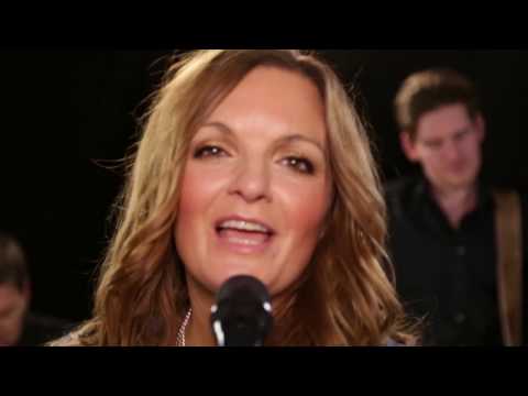 Video: Can't Stop The Feeling - Groove Deluxe