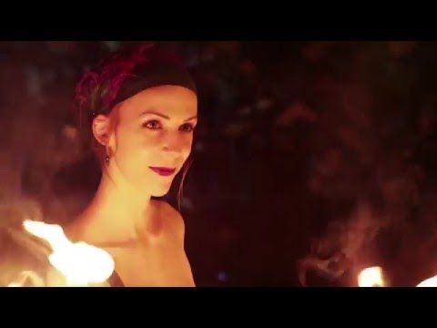 Video: Hammerflausch - Fantasy, Feuershow und Walk-Act