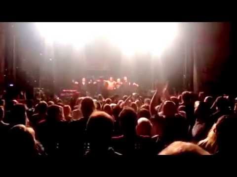 Video: Begeisterung  nach einem Re-Play Konzert! Nach (!) der Zugabe ;-) Sehen Sie selbst!