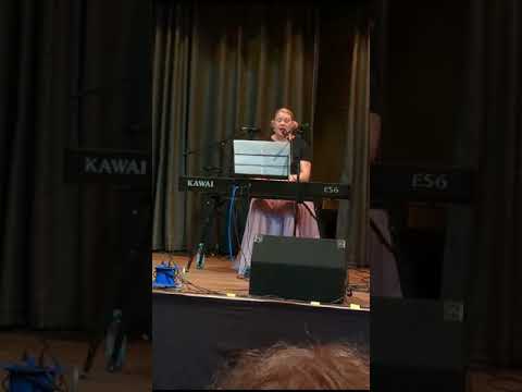 Video: Sara Thulin - The Power Of Love