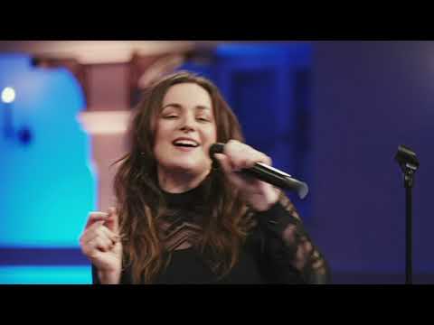 Video: Eventgesang Anja Mann