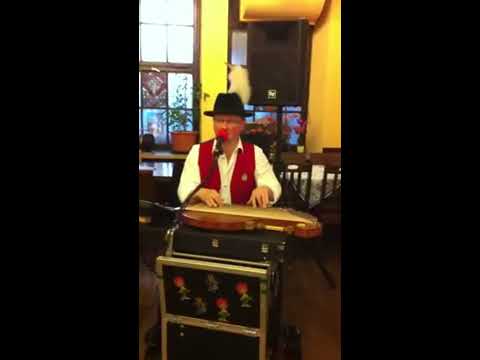 Video: Zither-Musik mit Gesang   "Kleine Anuschka"