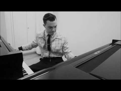 Video: Sascha Kommer plays Gershwin on two grand pianos