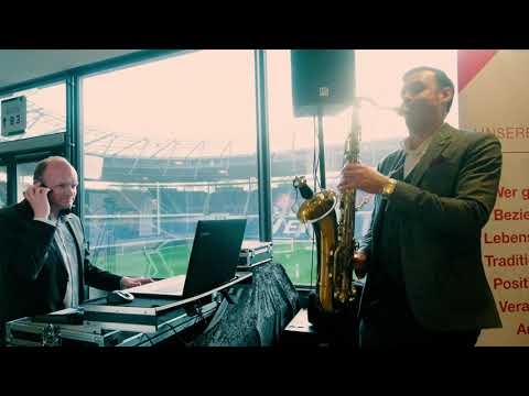 Video: Sax meets DJ