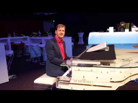 Video: Romantic Piano
