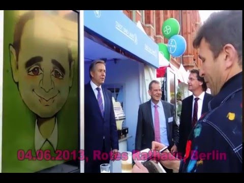 Video: Digital Bilder darunter mit dem ehemaligen Bürgermeister von Berlin Herrn Klaus Wowereit