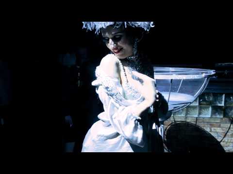 Video: Champagne Glass Burlesque
