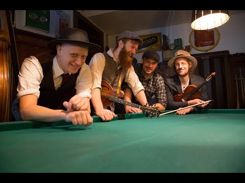 Video: The Stompin' Gents - „Oh, Girl!“