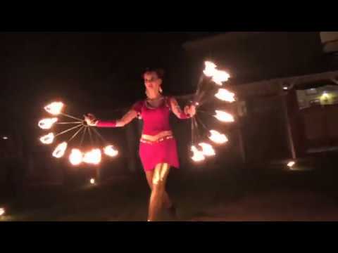 Video: Aaliyah Zhoura - Feuertanzhow Berlin Promo