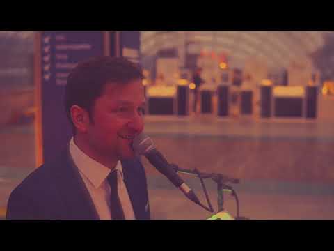 Video: Pianoanwalt mit Da müsste Musik sein