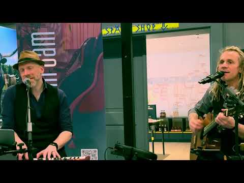 Video: Play Again Sam light - Dinnermusik