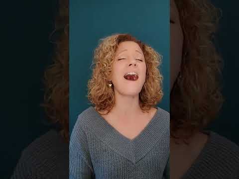 Video: &#039;&#039;Alles von mir&#039;&#039; - Sängerin für besondere Anlässe 