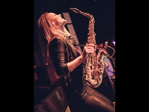 Video: Saxophon Show Act