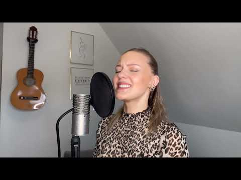 Video: Wedding Songs Medley - Vocals &amp; Piano auf Deutsch und Englisch