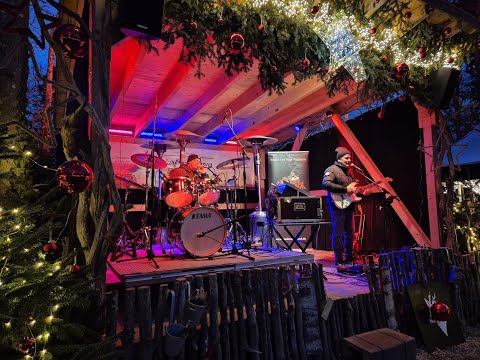 Video: Live auf dem Winterdorf in Herrenberg - Dire Straits "Sultans of Swing"