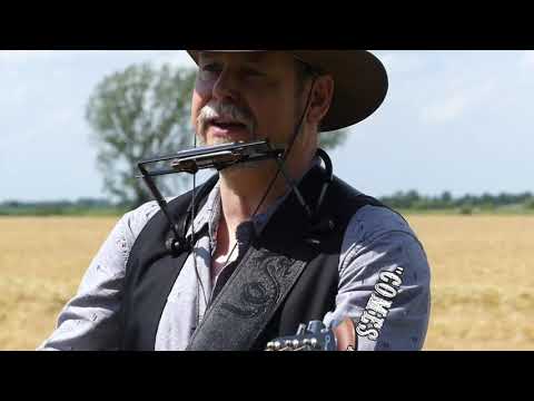 Video: Doc Newmann - Comes a Time (Neil Young)