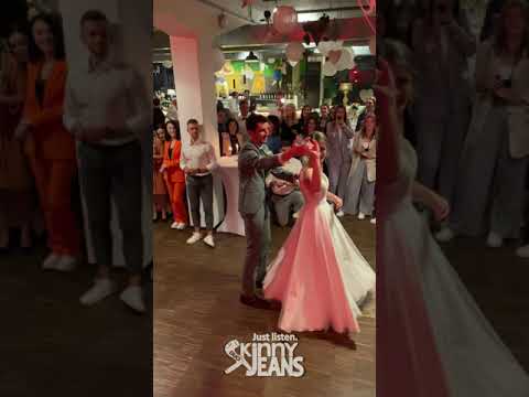 Video: SKINNY JEANS Hochzeitsband Live Party Medley @Freudenschmaus Aalen