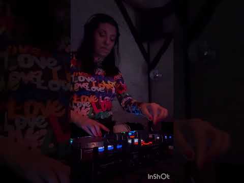 Video: Snippet - DJ MAYANIKO