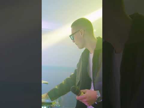 Video: Live beim MOIS Festival