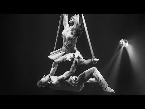 Video: ART - Duo Turkeev romantic act Circus Roncalli
