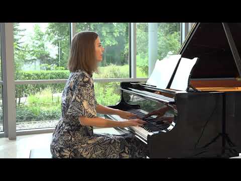 Video: Moving Piano - Ciel Gris 